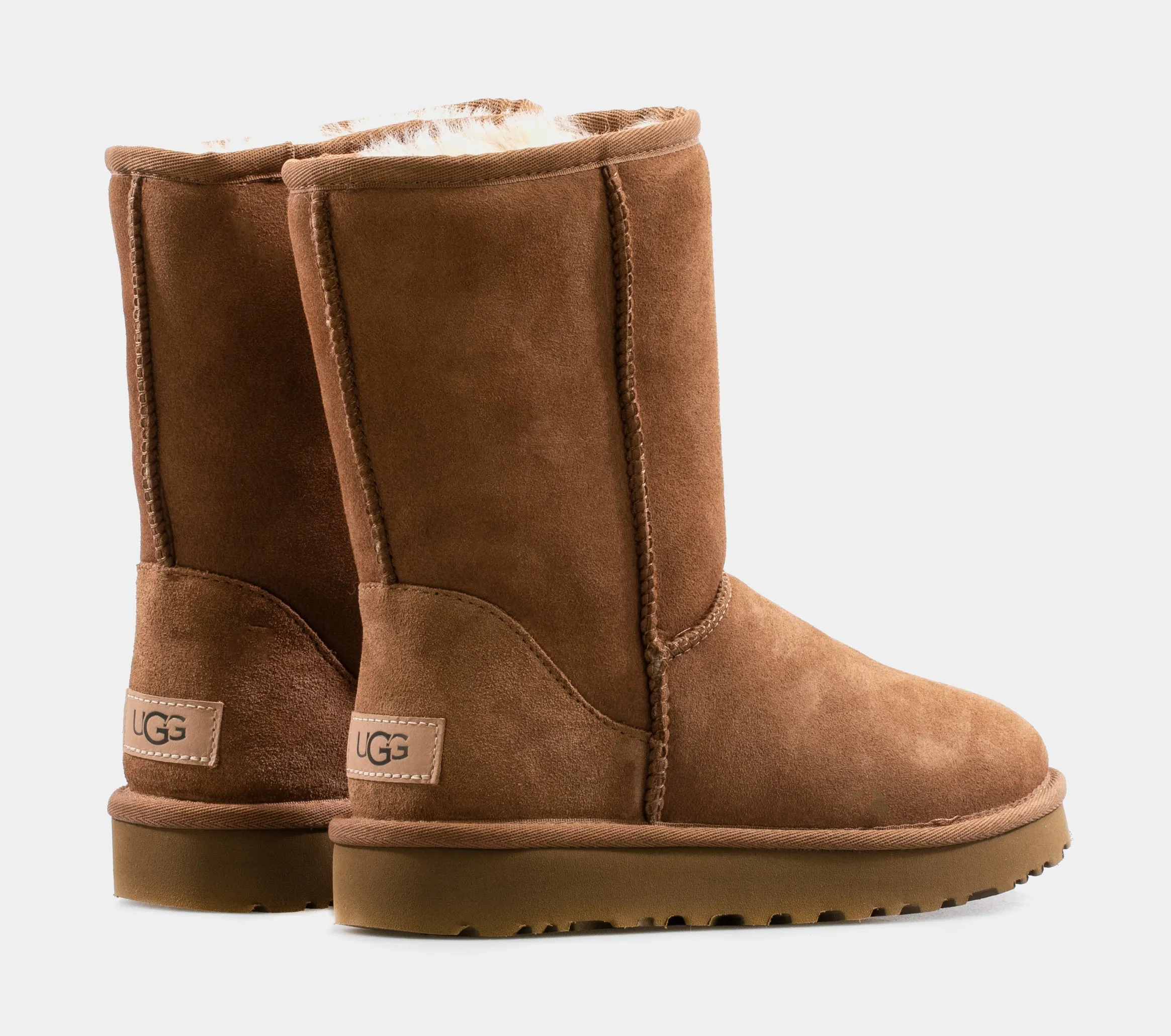 Classic II Short Womens Boot (Chestnut Brown)