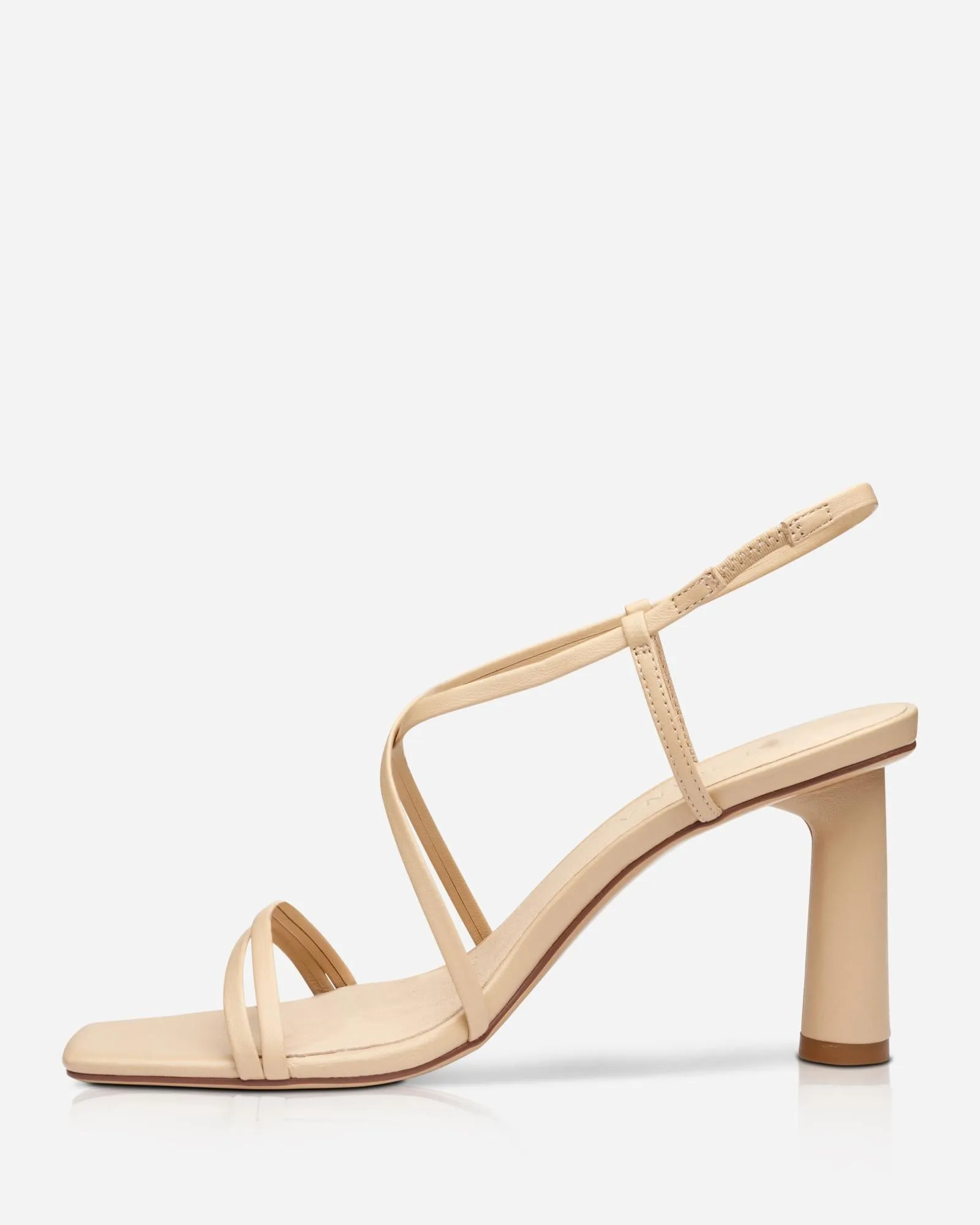 Neo Nova Heel • Neutral