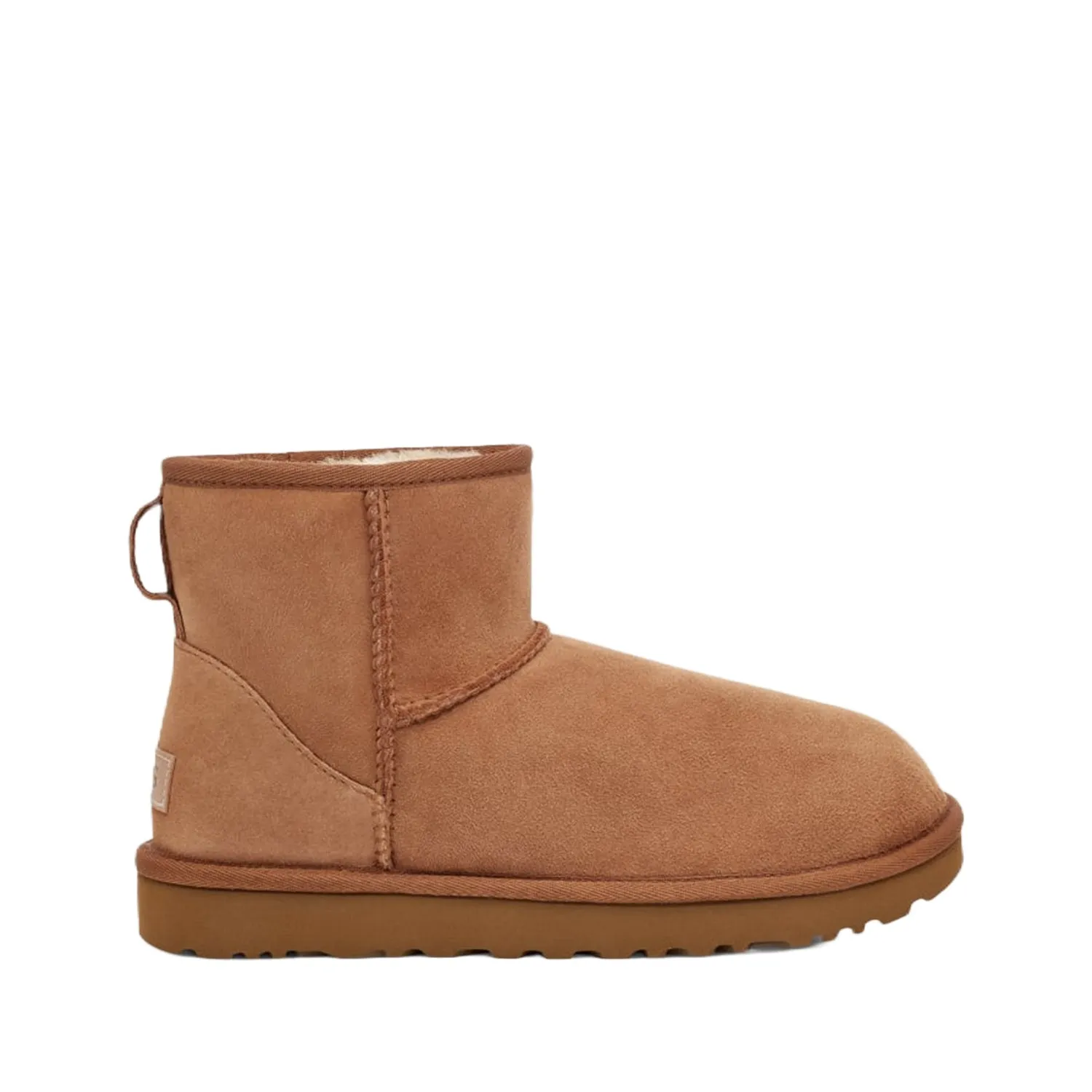 UGG Women's Classic ll Mini Boot in Chestnut